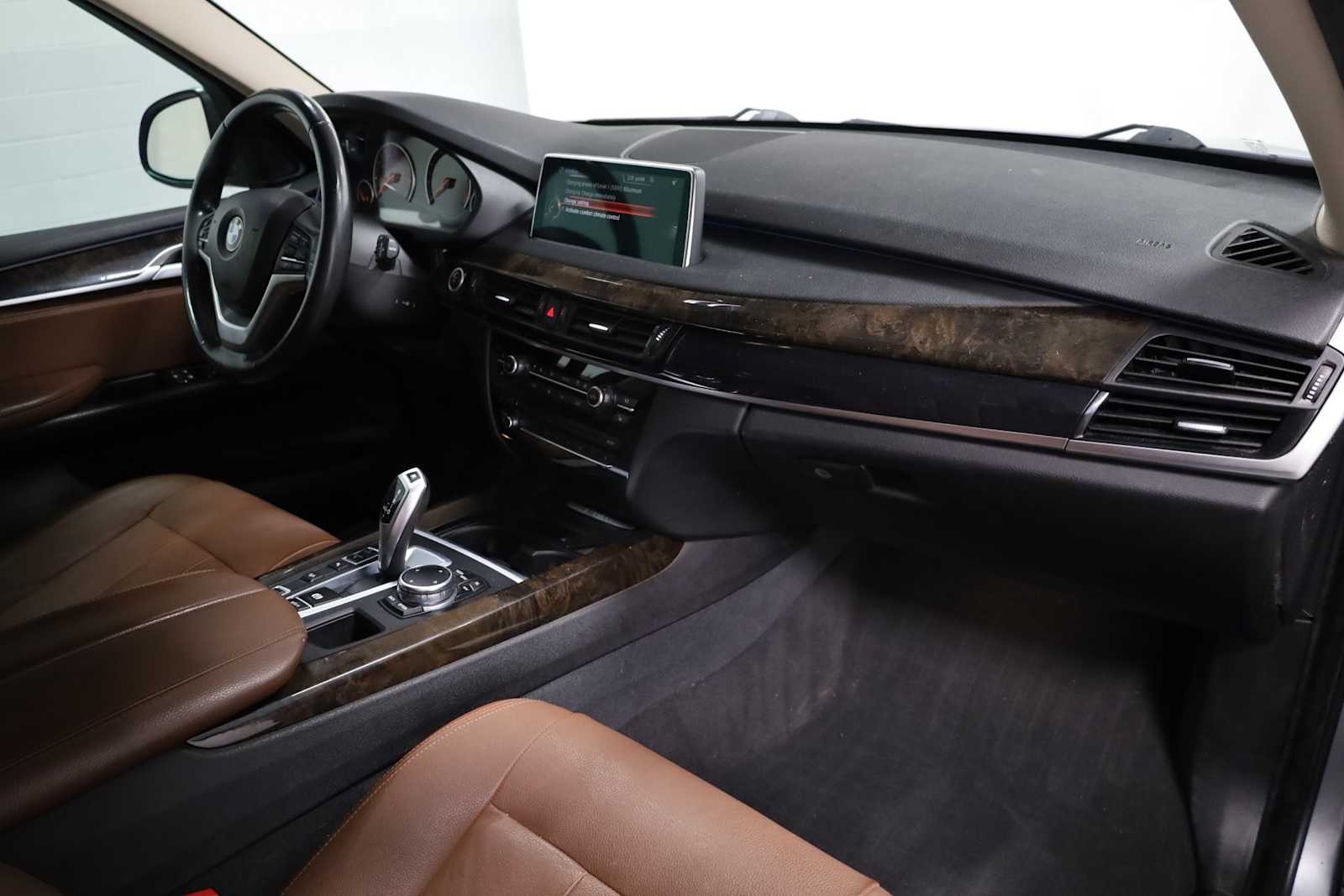2016 BMW X5 xDrive40e 6