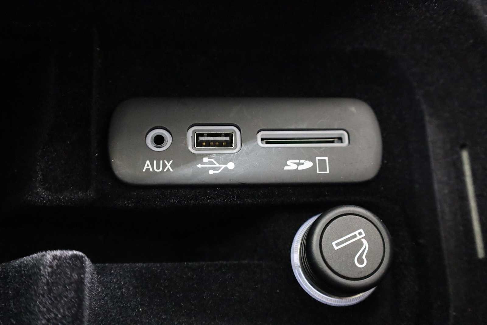 Thumbnail: 2018 Maserati GranTurismo - 29