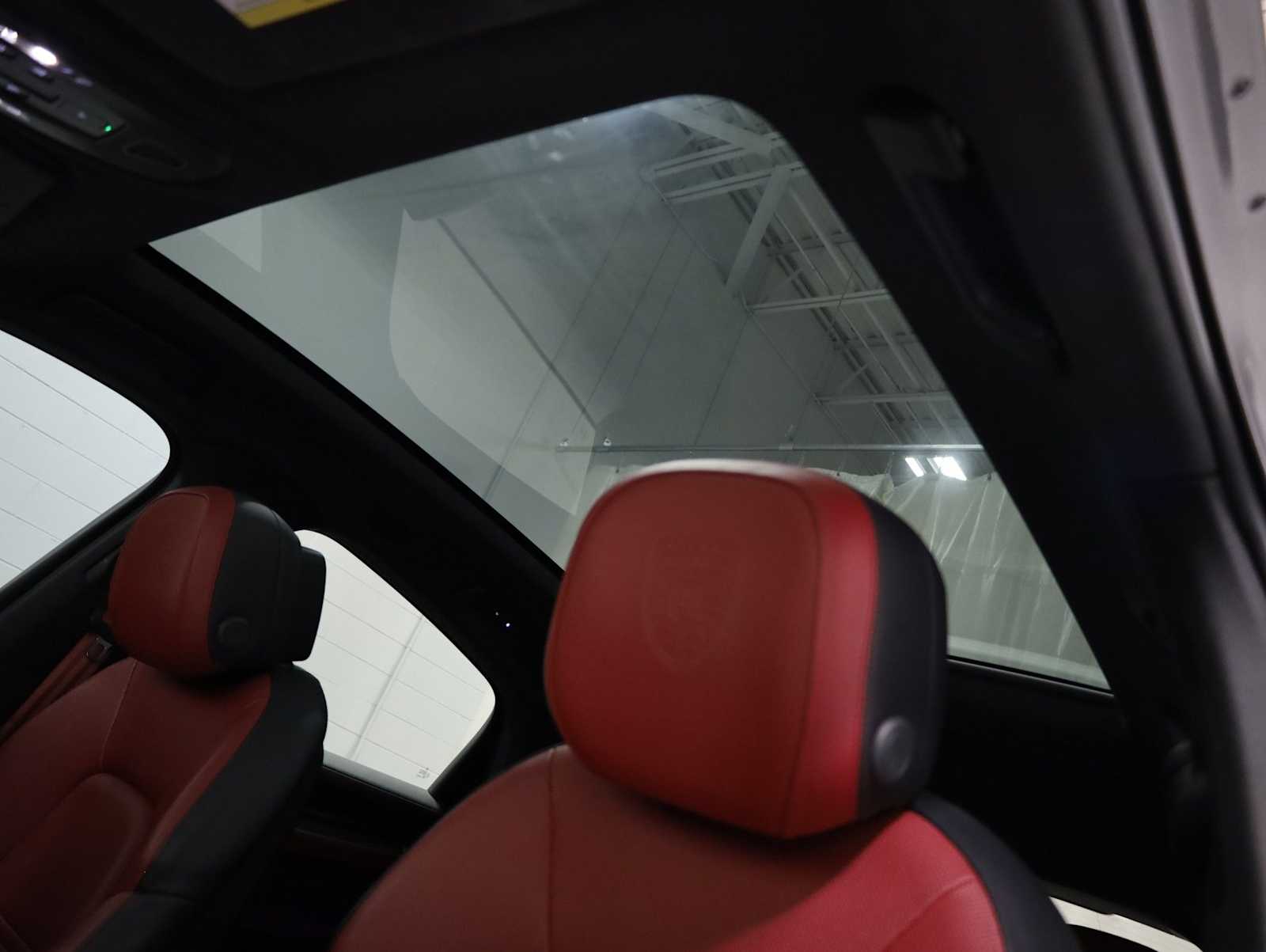 Thumbnail: 2024 Porsche  - 20