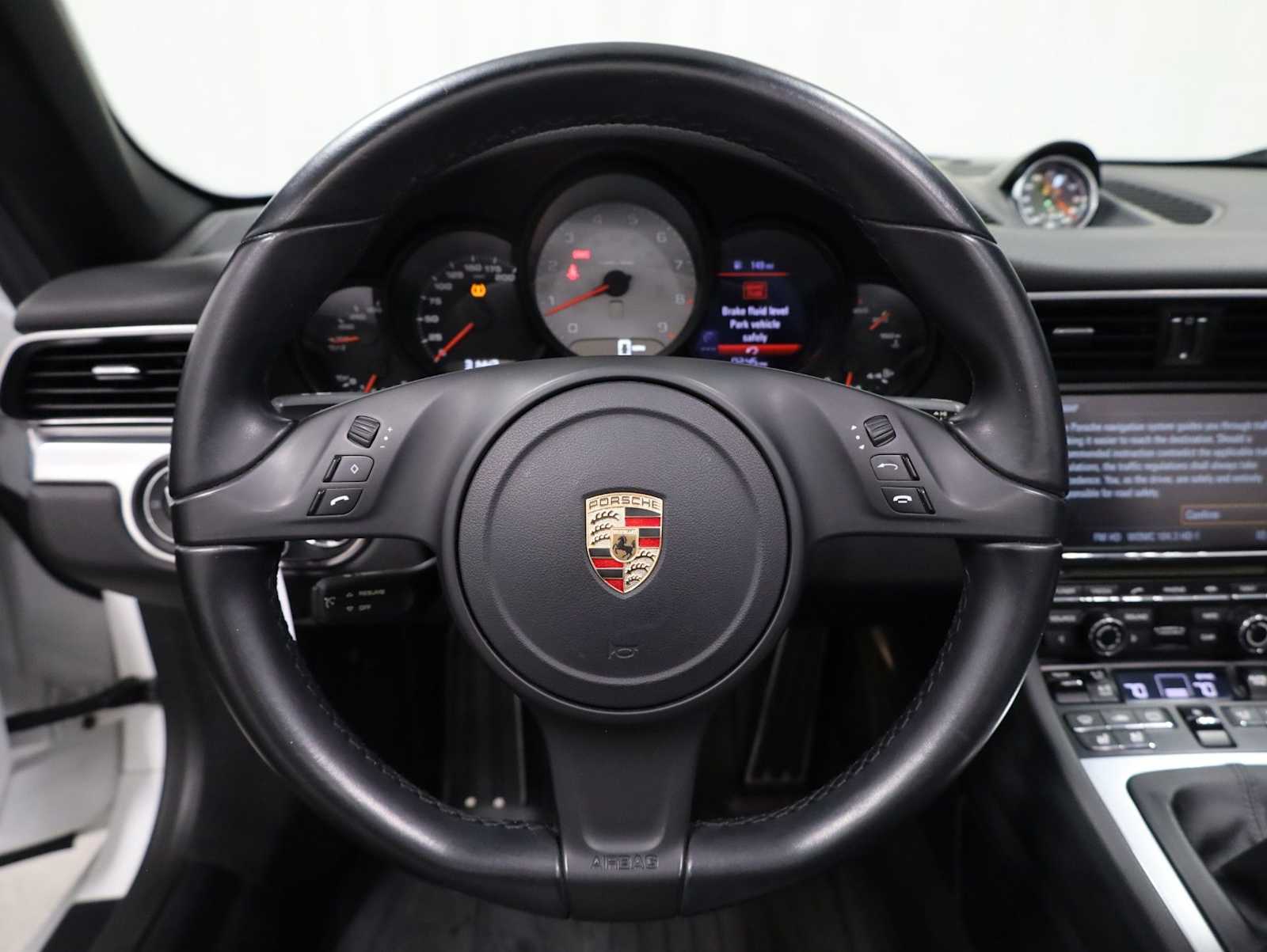 Thumbnail: 2014 Porsche 911 - 24