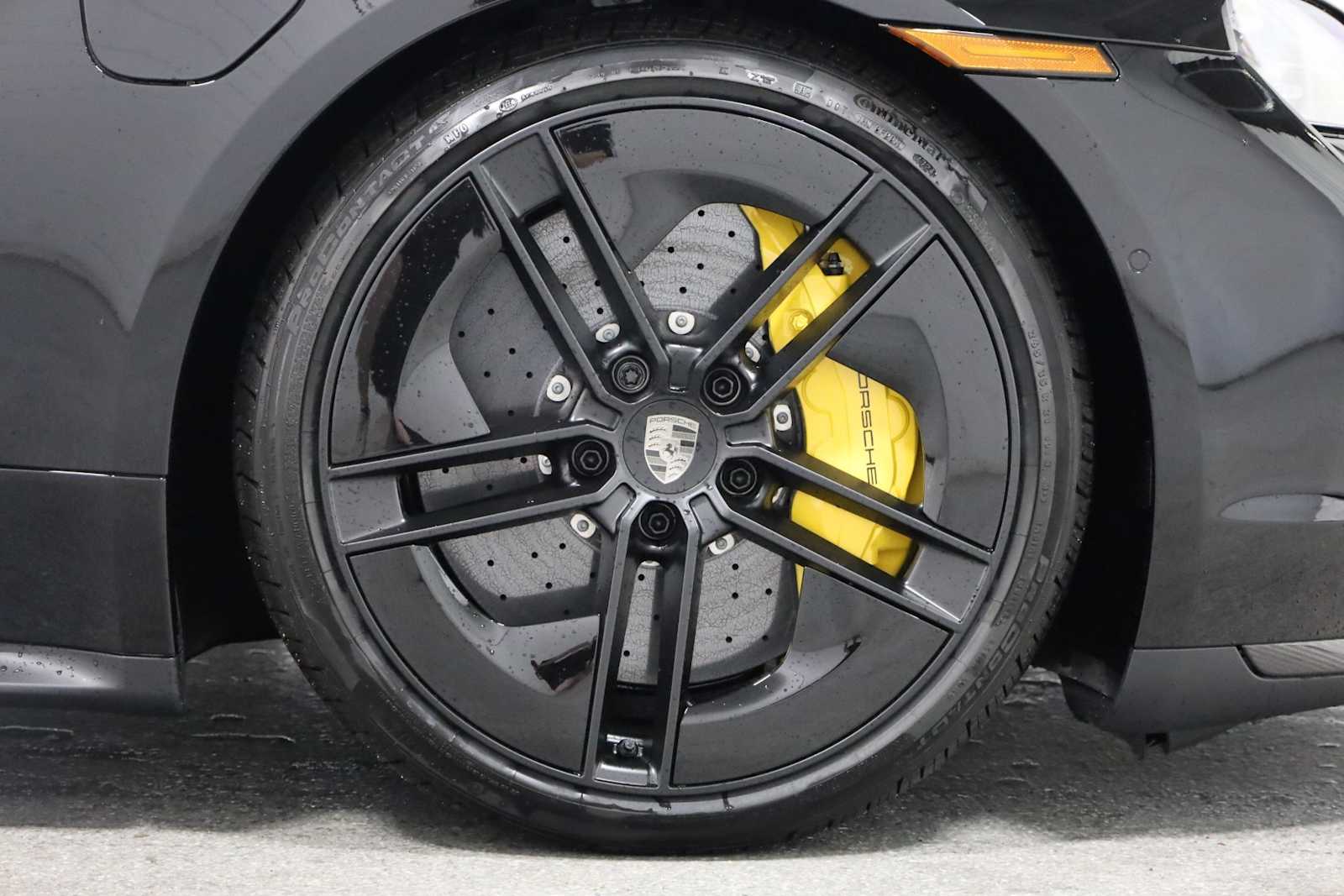 Thumbnail: 2025 Porsche Taycan - 12