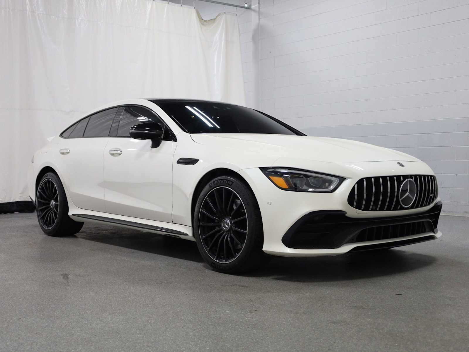 Thumbnail: 2020 Mercedes-Benz AMG GT - 13