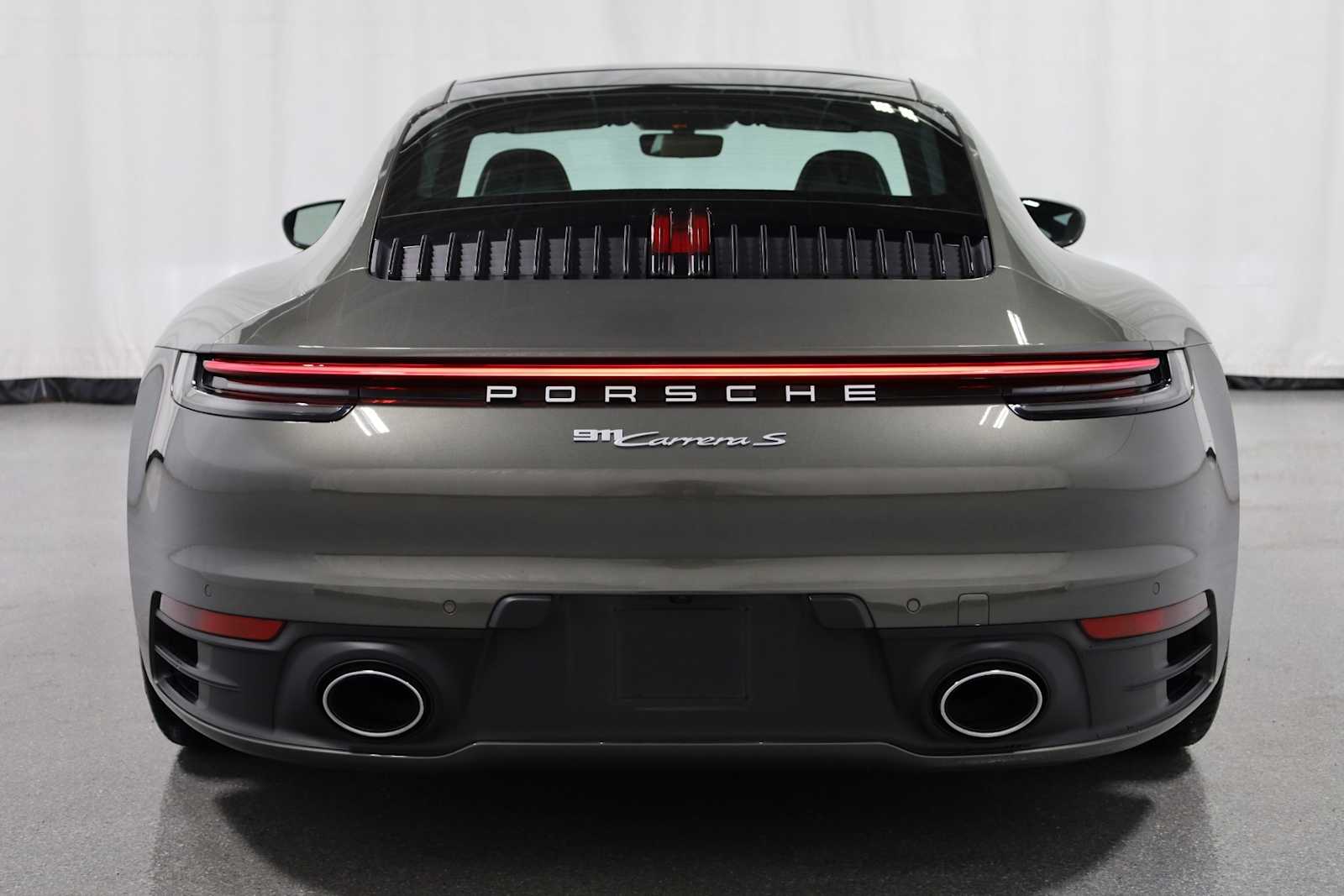 Thumbnail: 2024 Porsche 911 - 7
