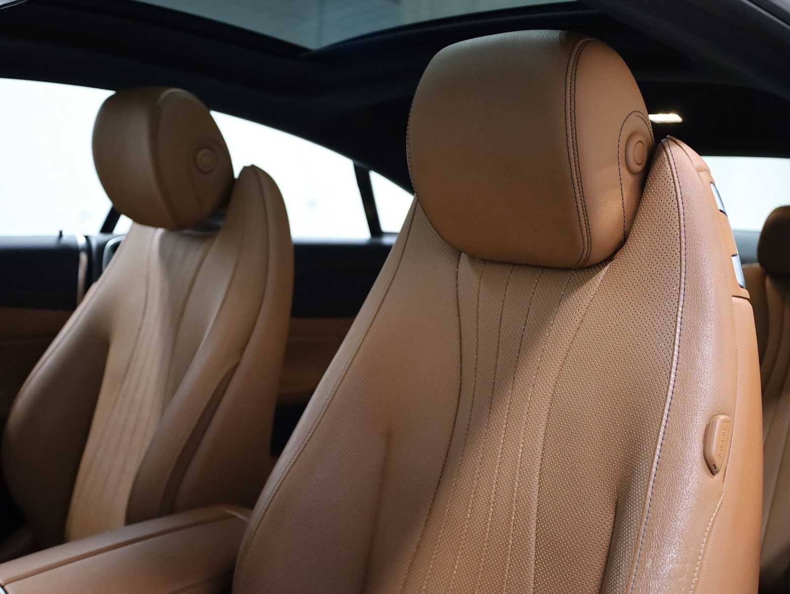 Thumbnail: 2020 Mercedes-Benz E-Class - 19
