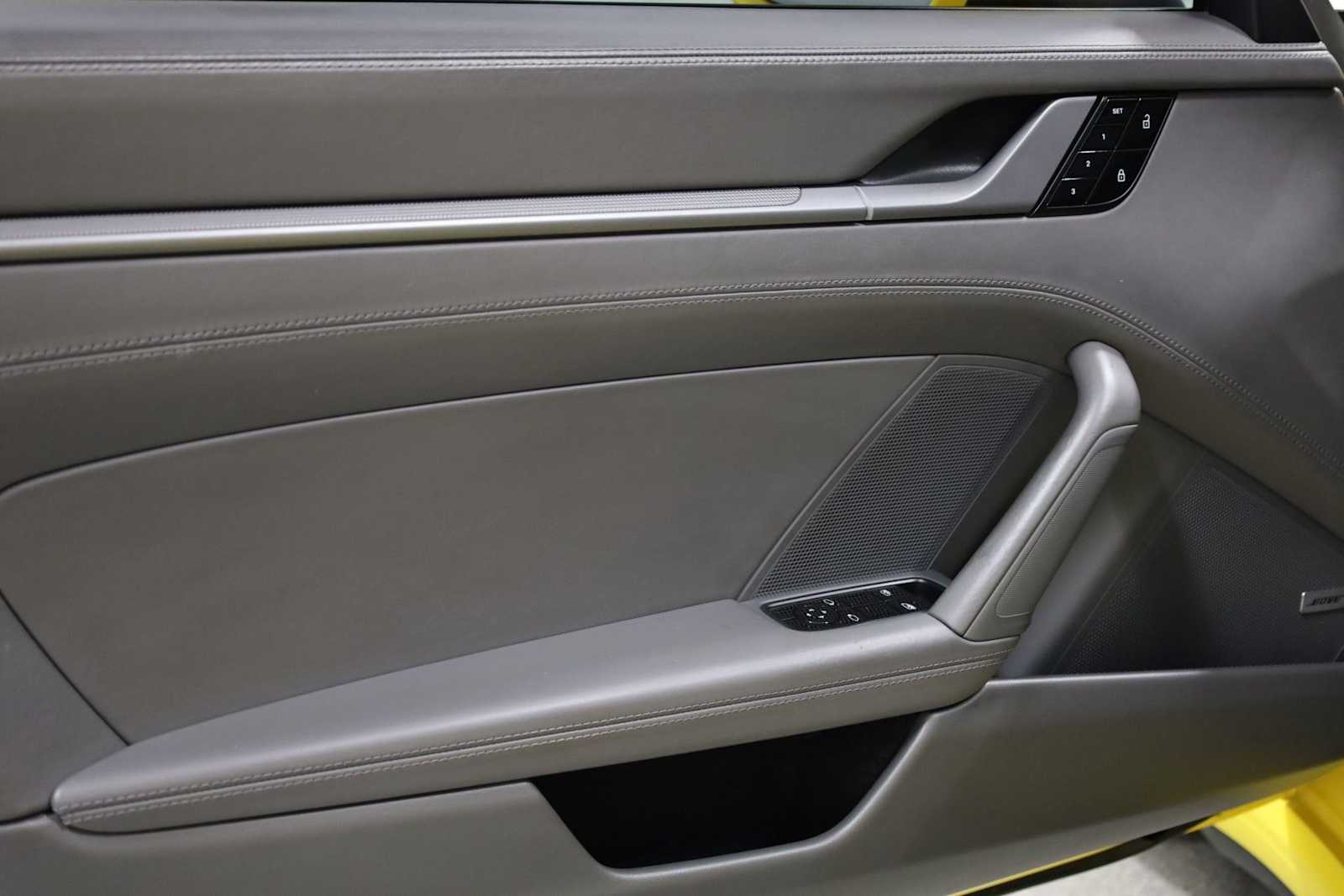 Thumbnail: 2020 Porsche 911 - 16