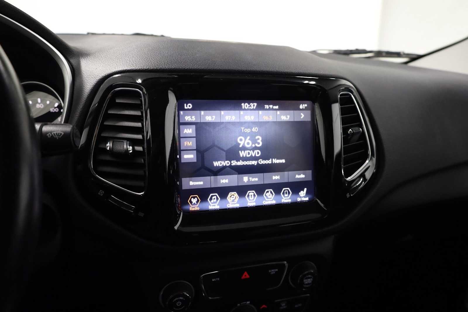 Thumbnail: 2019 Jeep Compass - 29