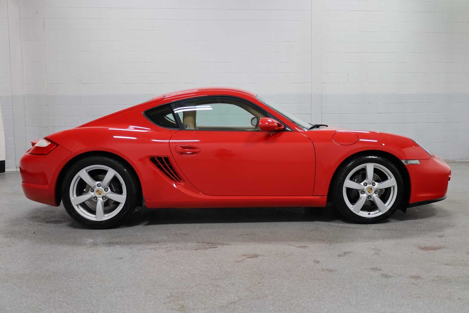 Thumbnail: 2007 Porsche Cayman - 10