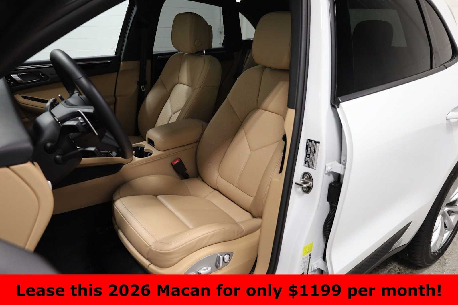 Thumbnail: 2026 Porsche Macan - 5