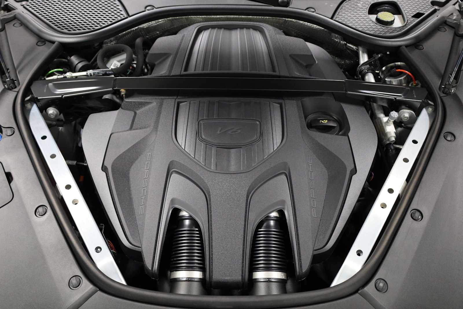 Thumbnail: 2026 Porsche Panamera - 41