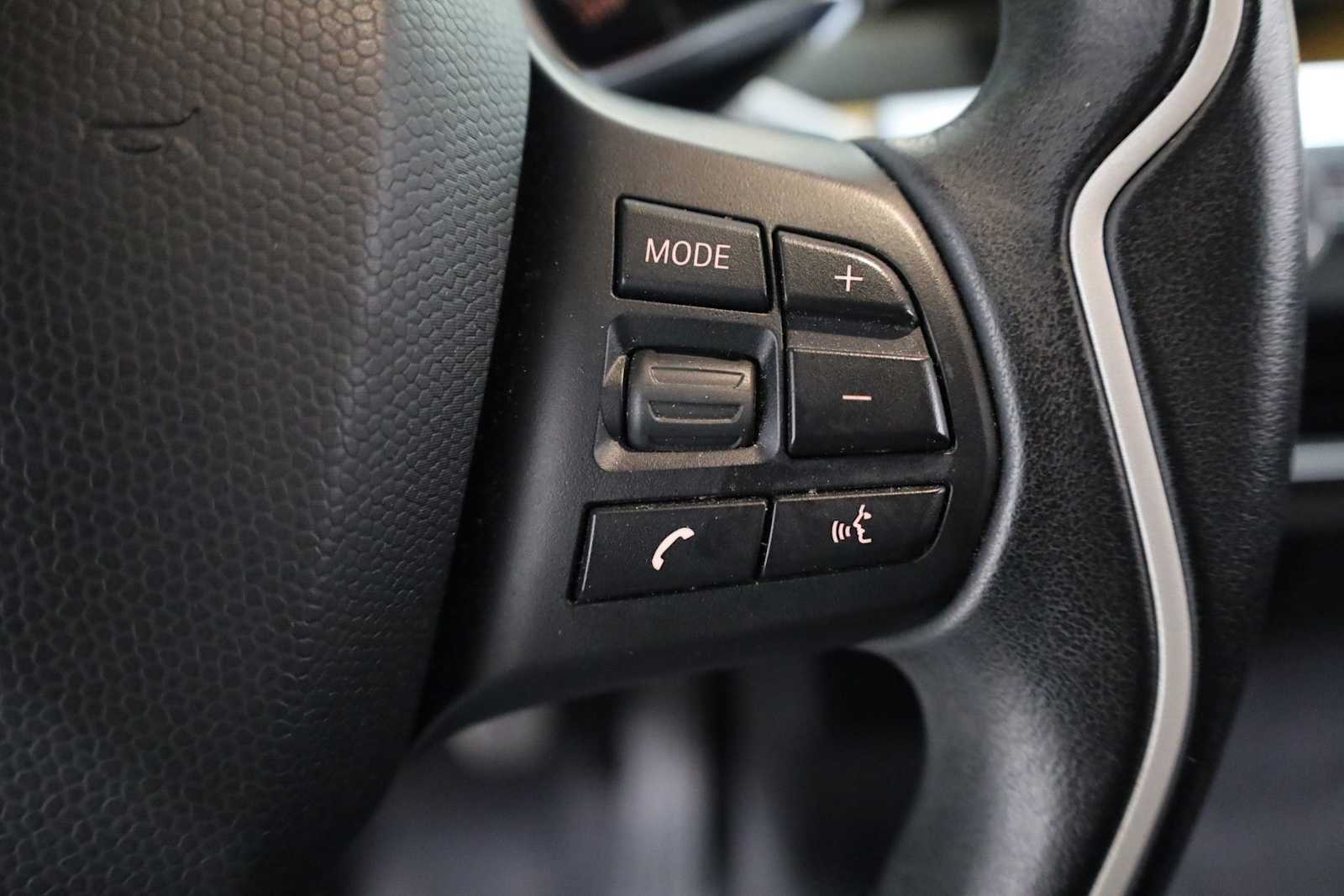 Thumbnail: 2016 BMW i3 - 24