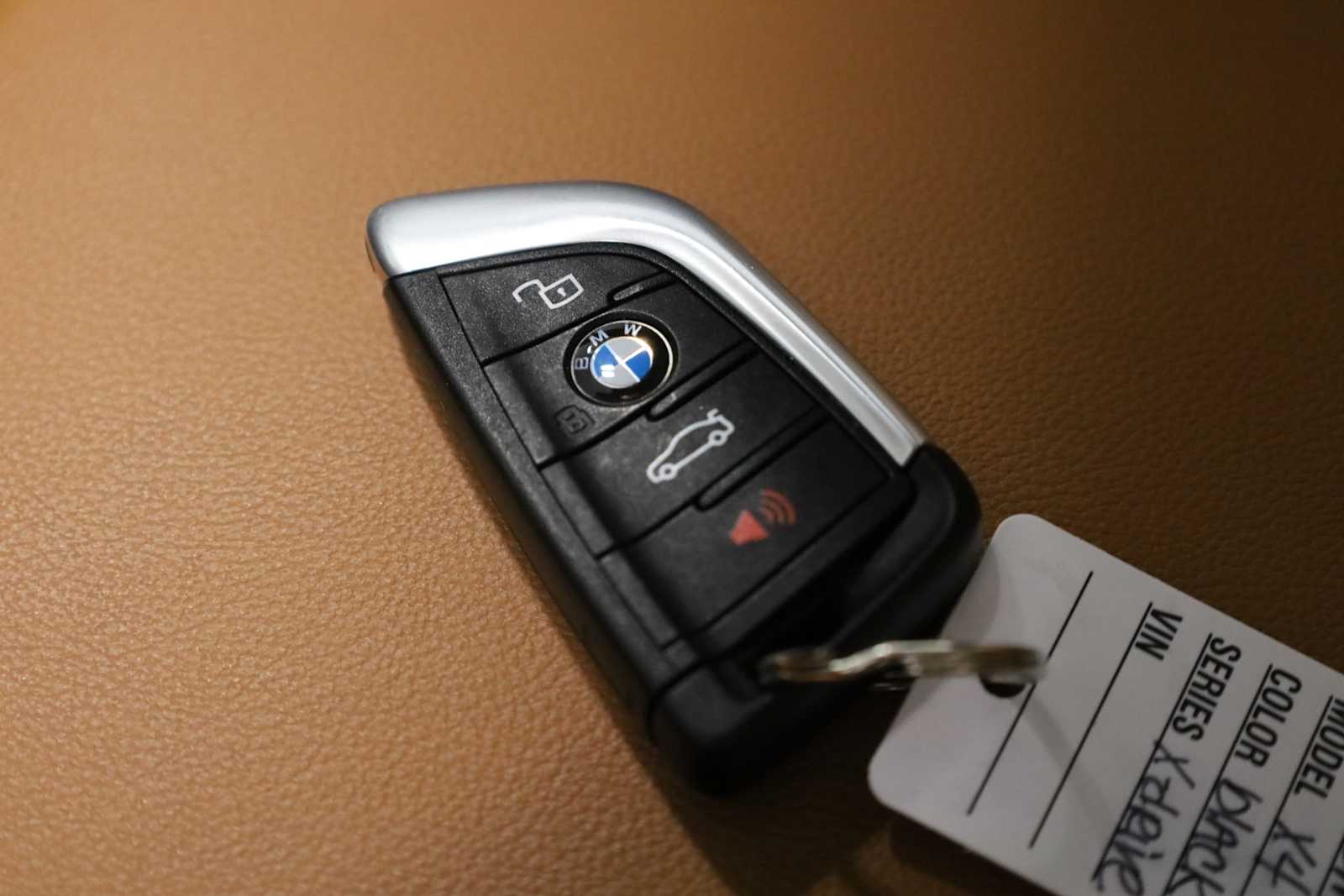 Thumbnail: 2022 BMW X4 - 39