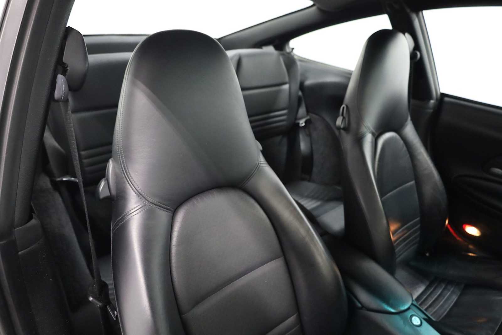 Thumbnail: 2001 Porsche 911 - 21