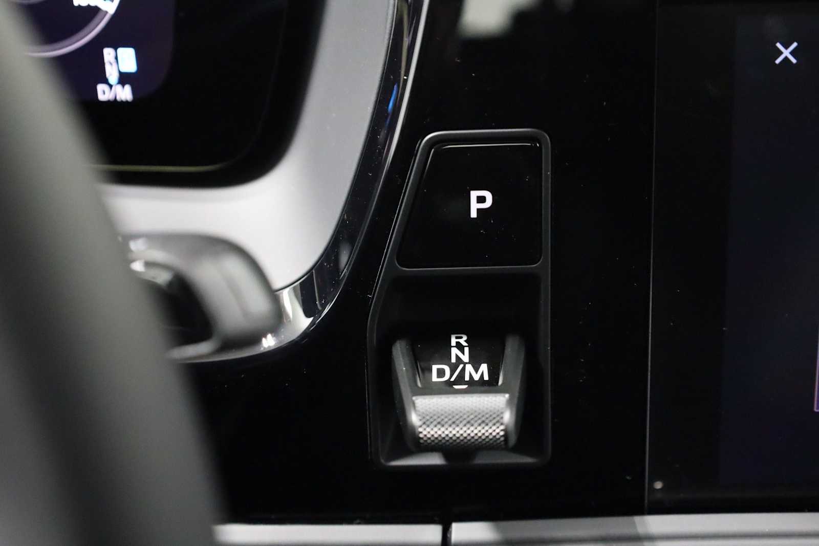 Thumbnail: 2026 Porsche Panamera - 29