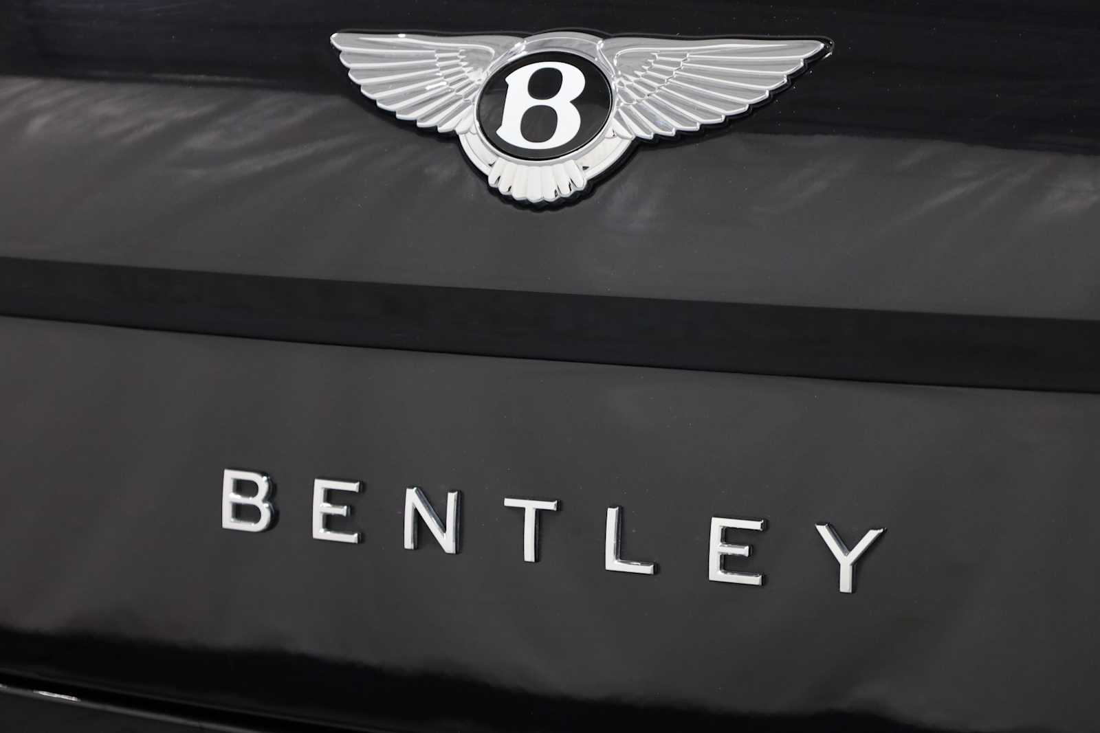 Thumbnail: 2021 Bentley Flying Spur - 10