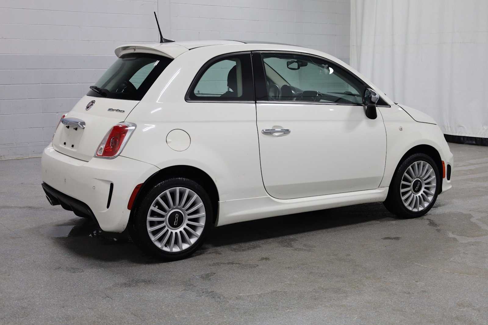 Thumbnail: 2018 Fiat 500 - 9