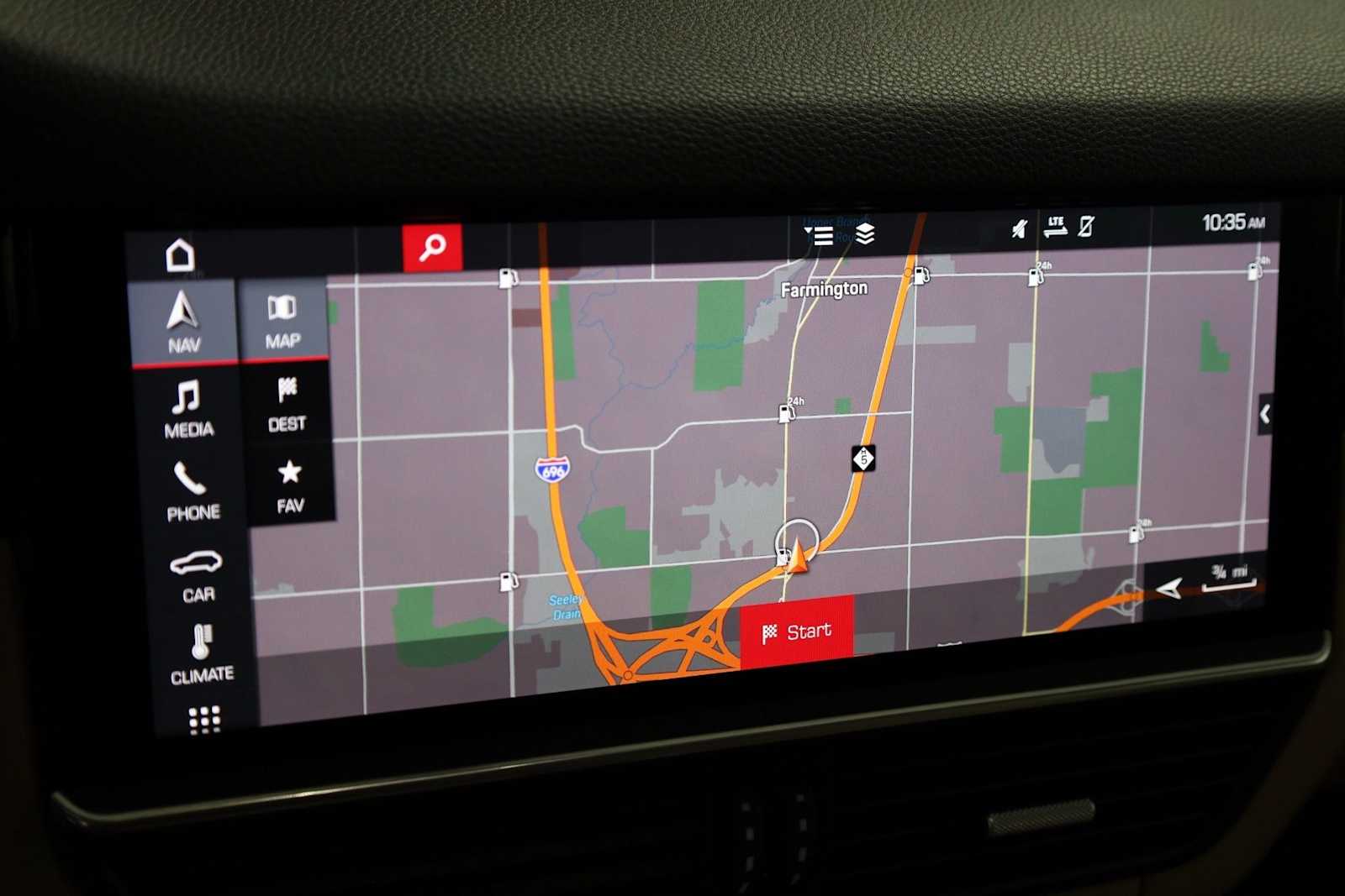 Thumbnail: 2019 Porsche Cayenne - 34