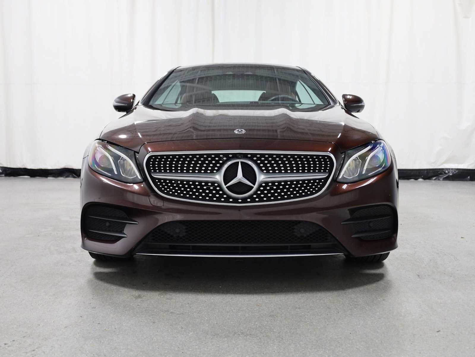 Thumbnail: 2020 Mercedes-Benz E-Class - 15