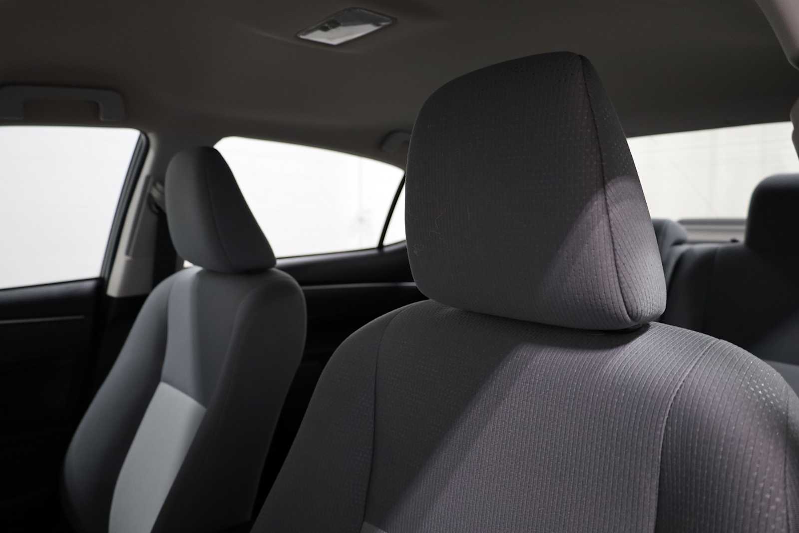 Thumbnail: 2016 Toyota Corolla - 17