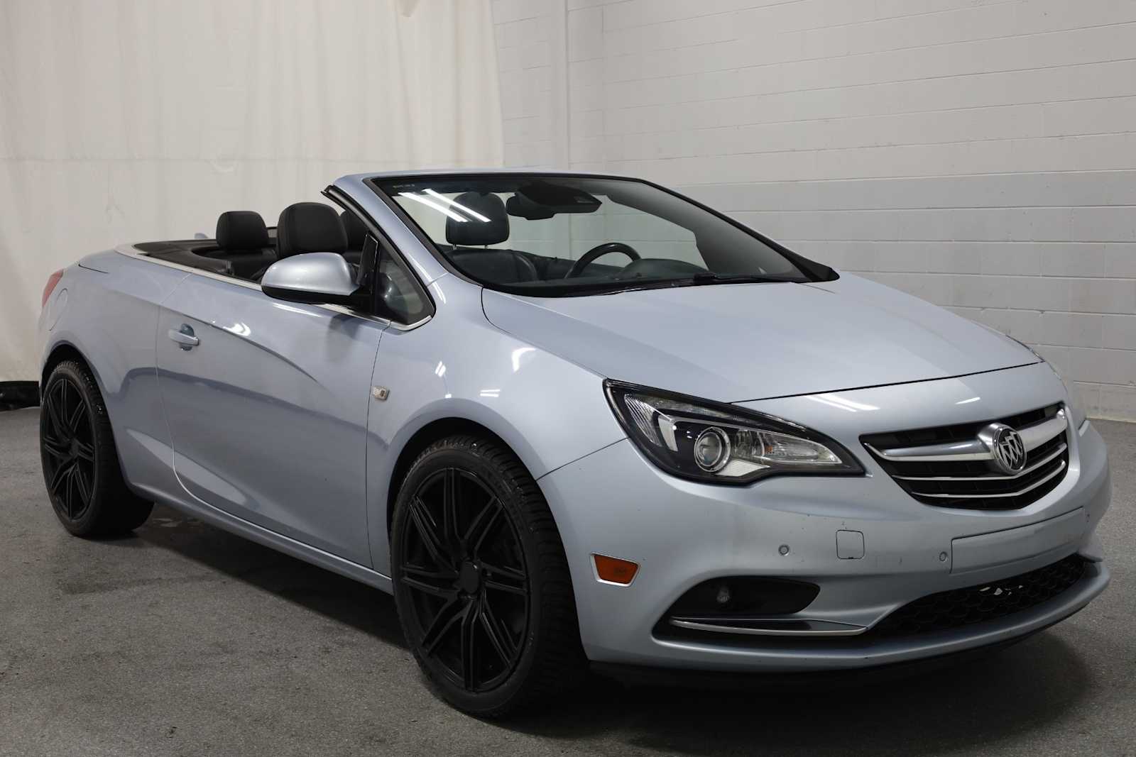 Thumbnail: 2016 Buick Cascada - 13