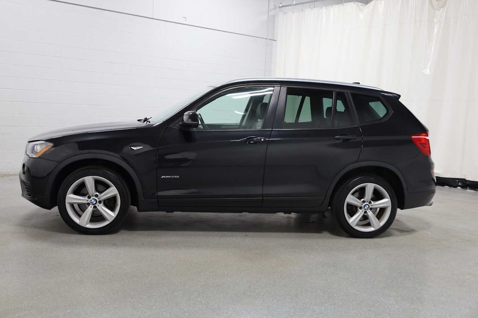 Thumbnail: 2017 BMW X3 - 2