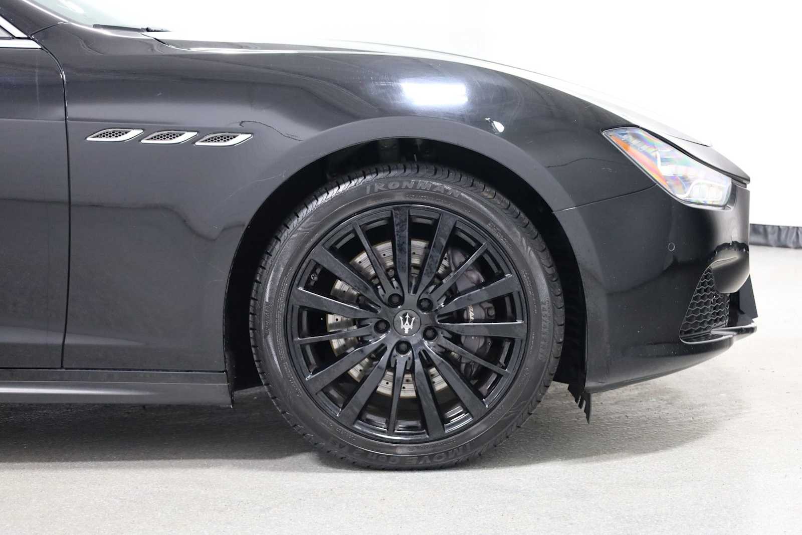 Thumbnail: 2017 Maserati Ghibli - 11