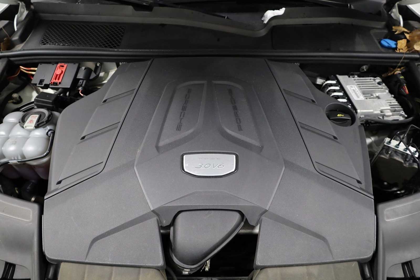 Thumbnail: 2023 Porsche Cayenne - 42