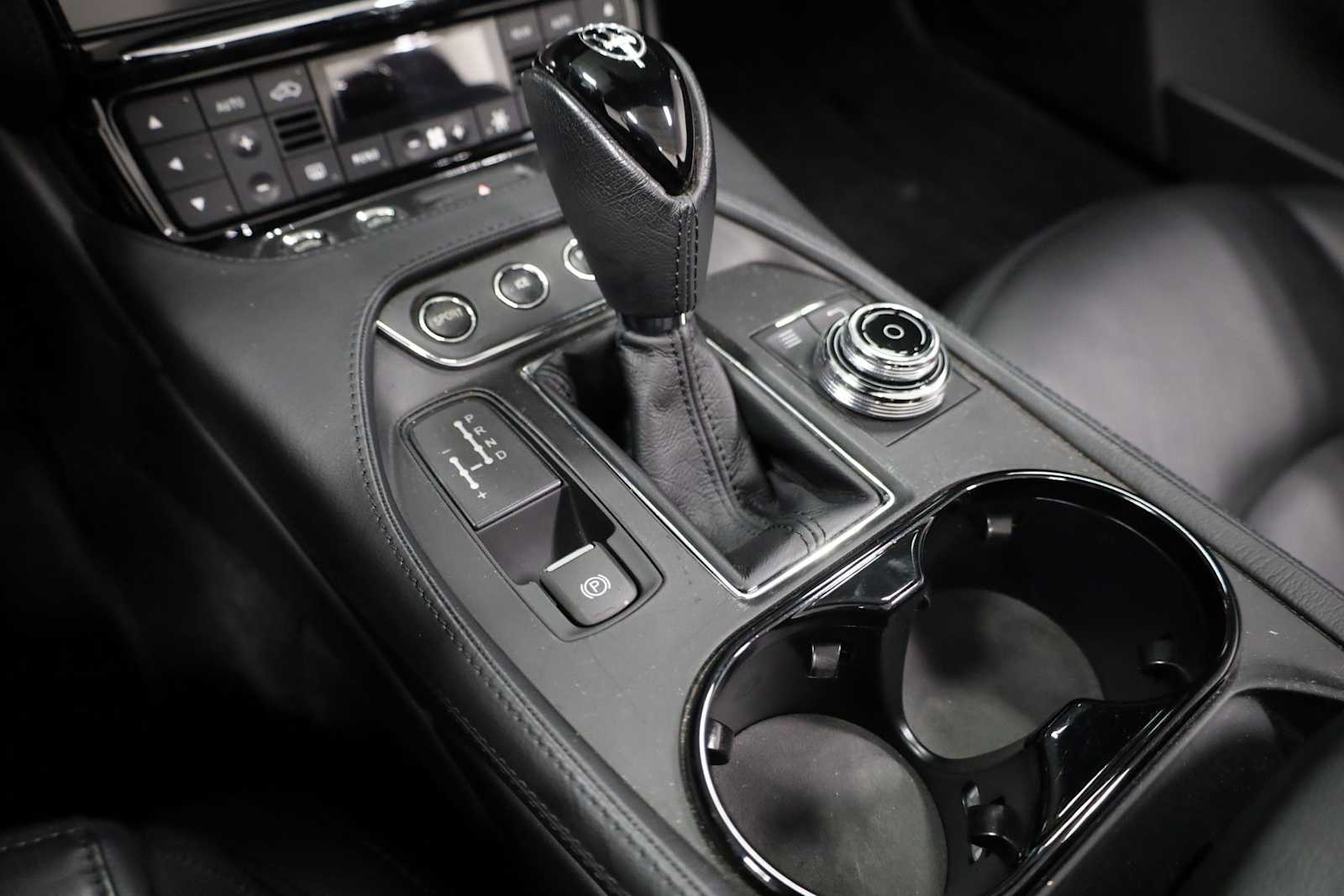 Thumbnail: 2018 Maserati GranTurismo - 23