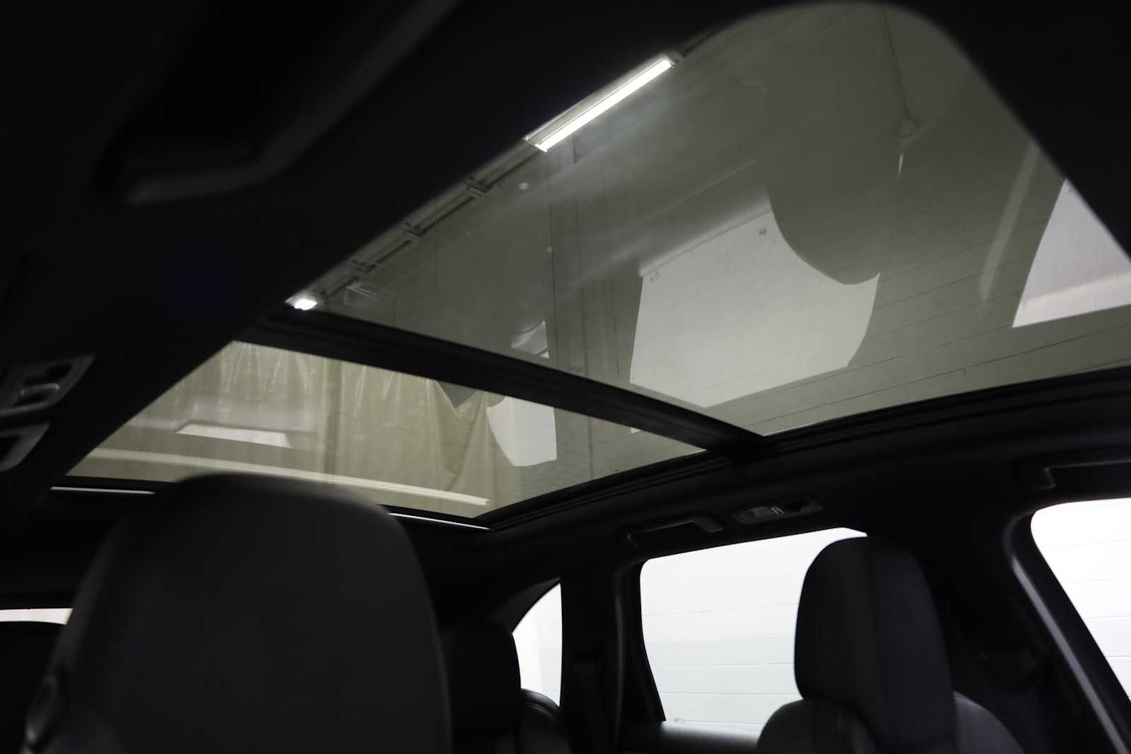 Thumbnail: 2016 Porsche Cayenne - 20