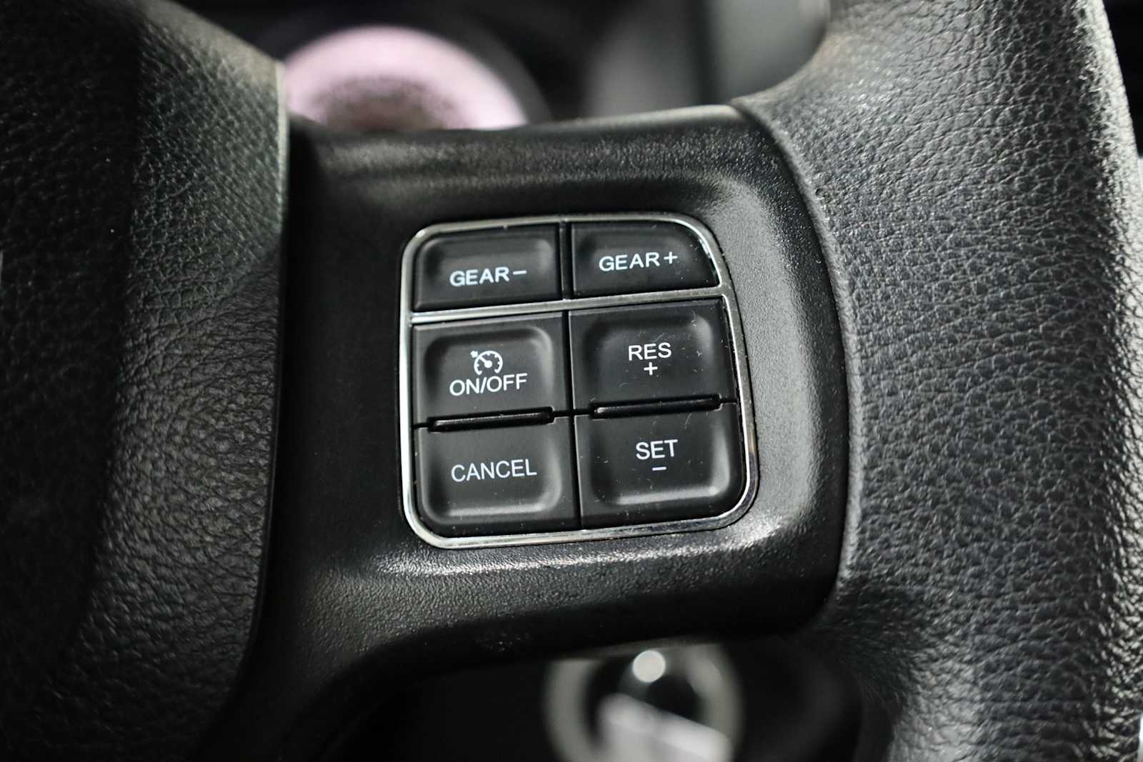 Thumbnail: 2019 RAM 1500 Classic - 23