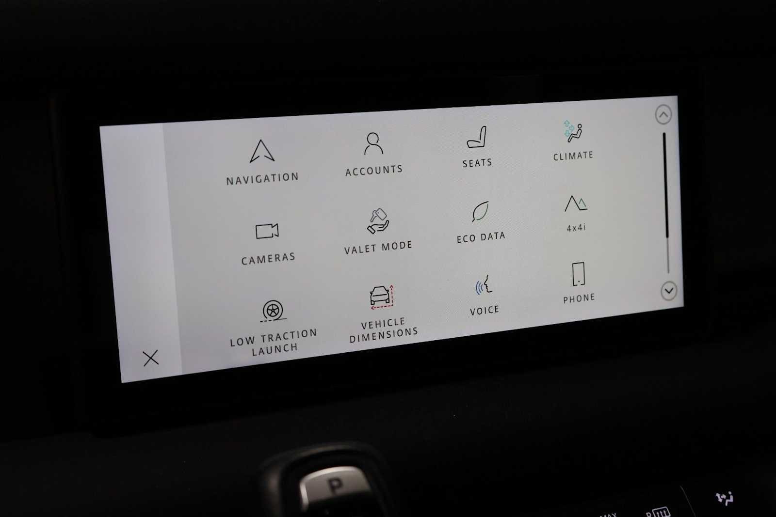 Thumbnail: 2022 Land Rover Defender - 29