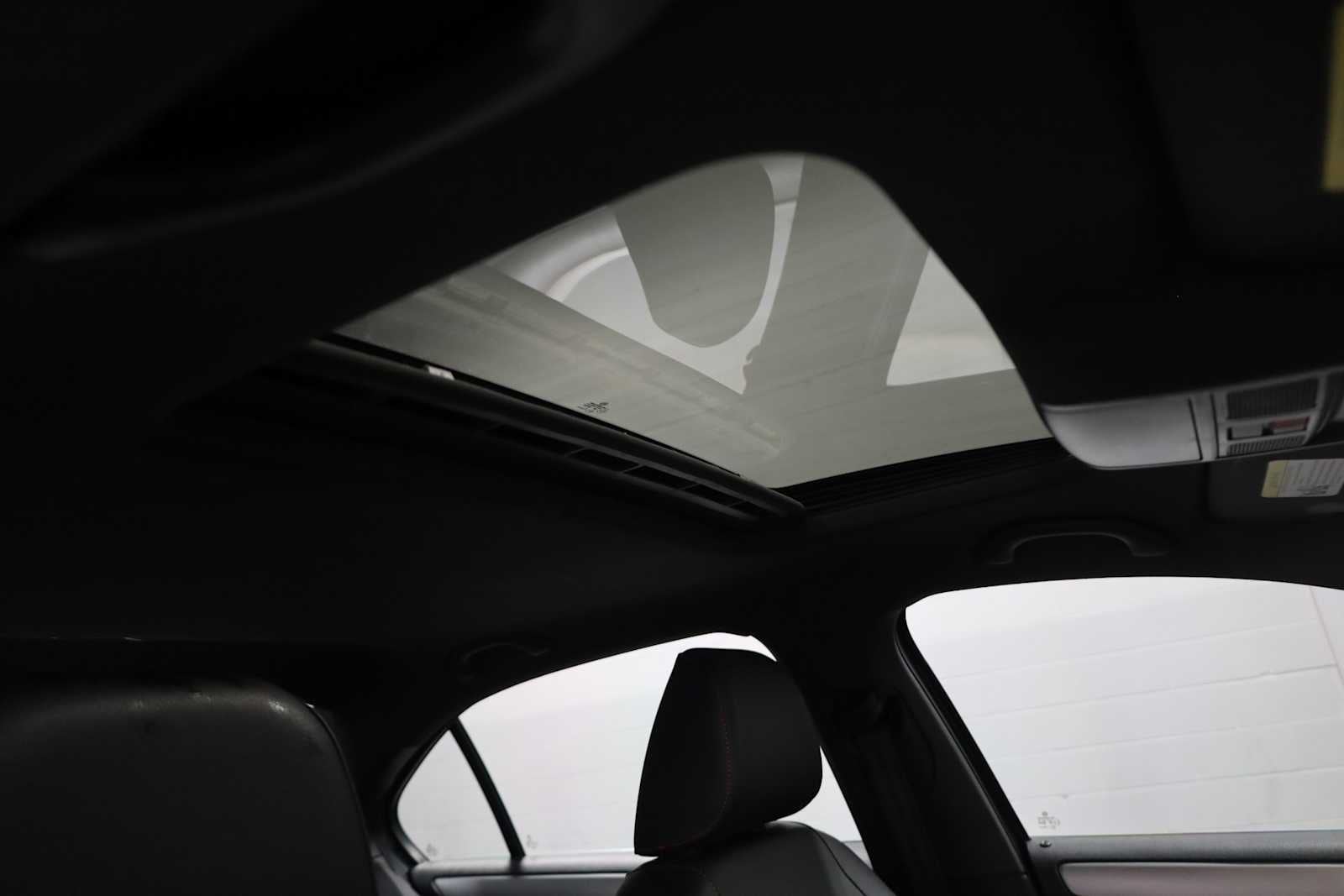 Thumbnail: 2014 Volkswagen Jetta - 18