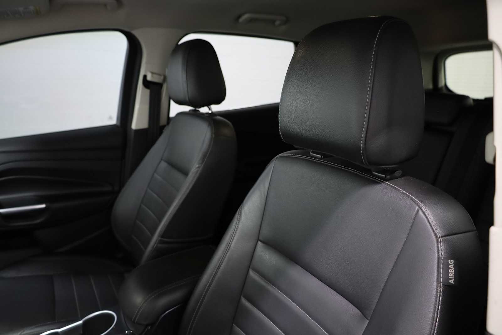 Thumbnail: 2014 Ford Escape - 18