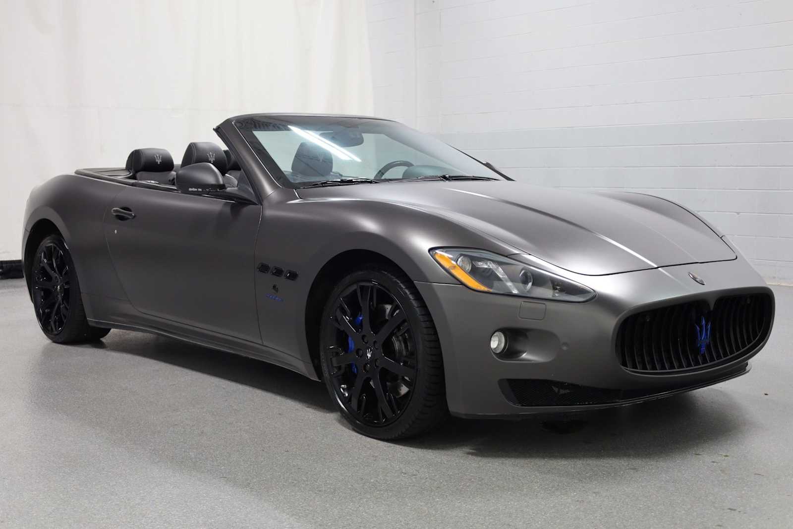 Thumbnail: 2016 Maserati GranTurismo - 13