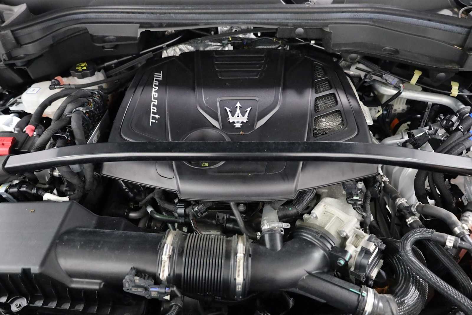 Thumbnail: 2023 Maserati Grecale - 41