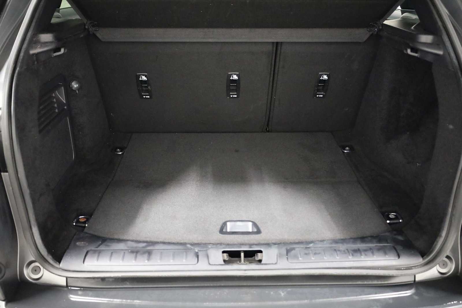 Thumbnail: 2017 Land Rover Range Rover Evoque - 38