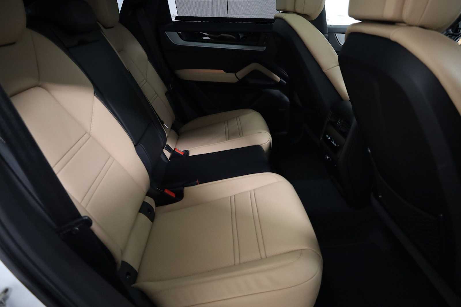 Thumbnail: 2026 Porsche  - 37