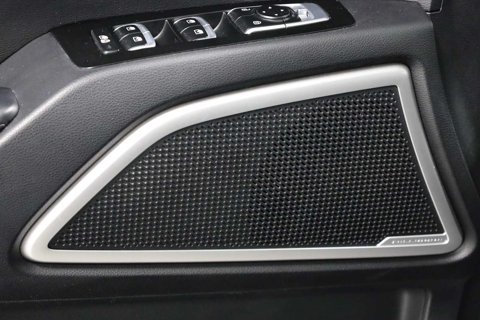 Thumbnail: 2021 Kia Telluride - 17