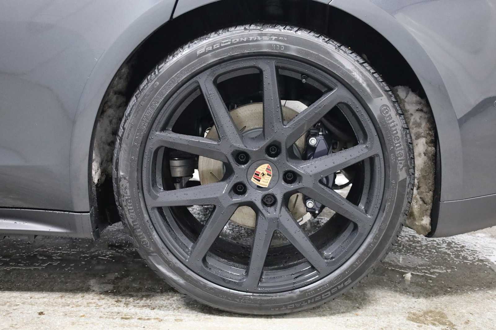 Thumbnail: 2026 Porsche Panamera - 39