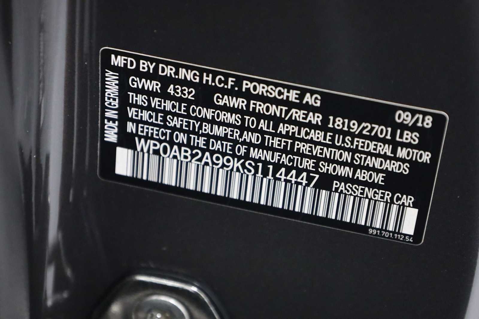 Thumbnail: 2019 Porsche 911 - 40