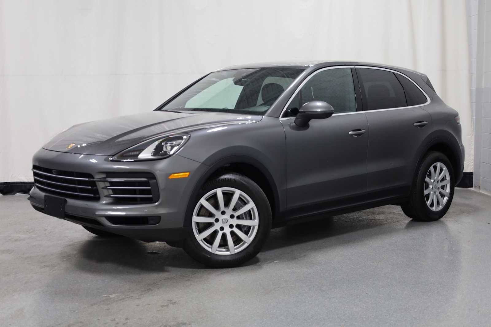 2022 Porsche Cayenne  Hero Image