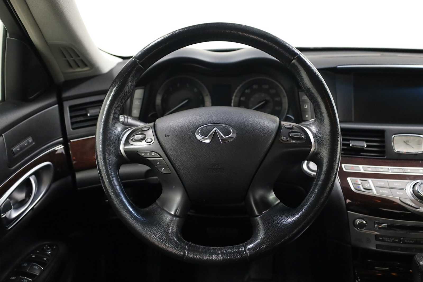 Thumbnail: 2013 INFINITI M37 - 23