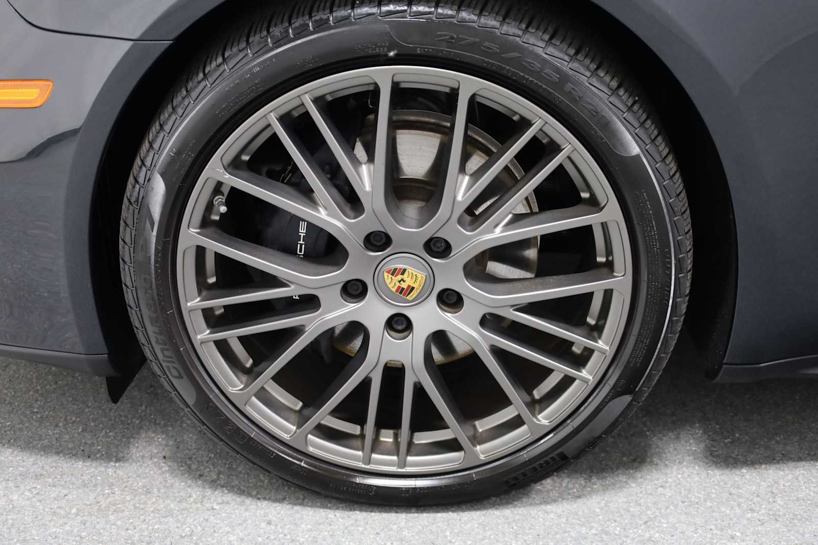Thumbnail: 2022 Porsche Panamera - 39