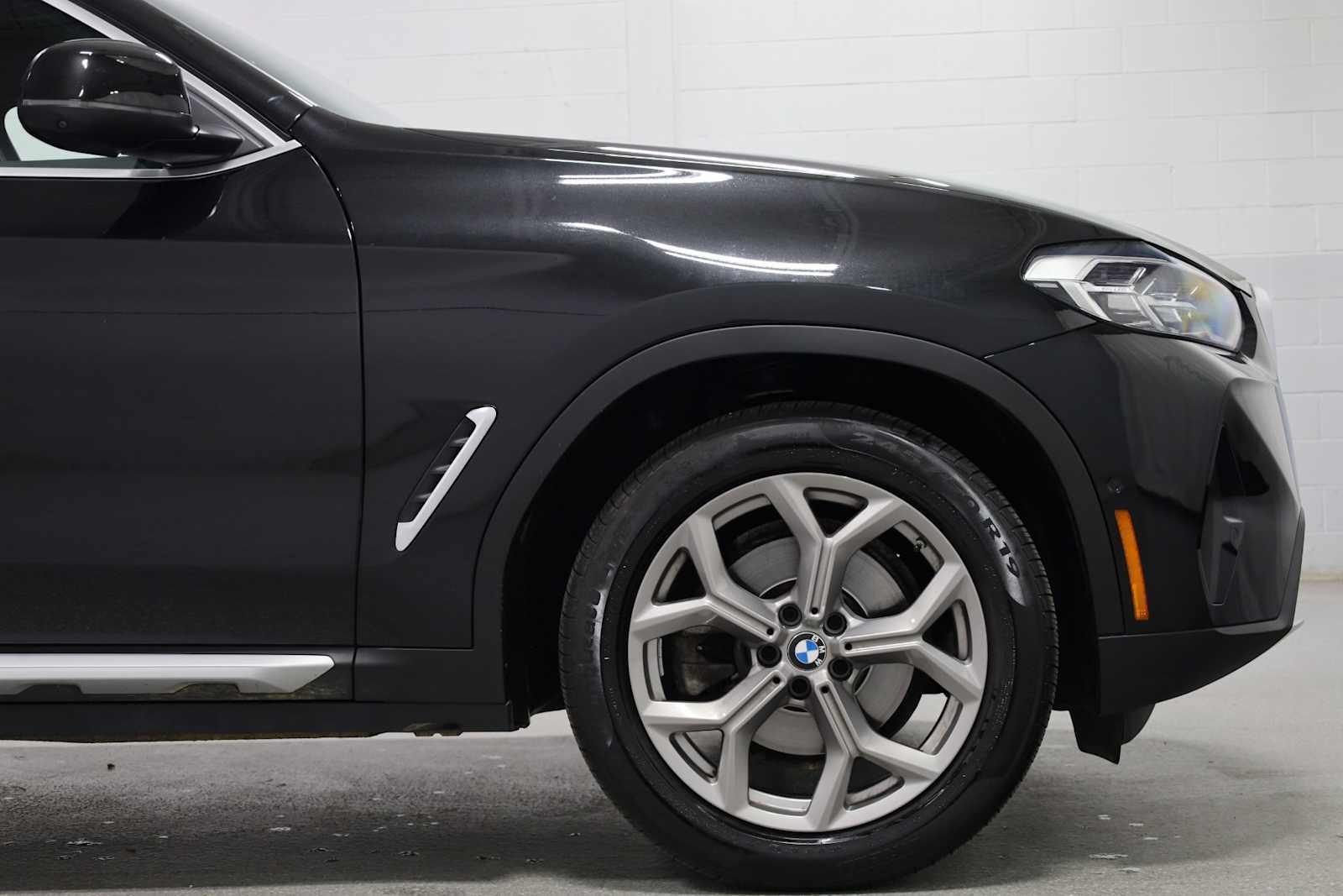 Thumbnail: 2022 BMW X4 - 11