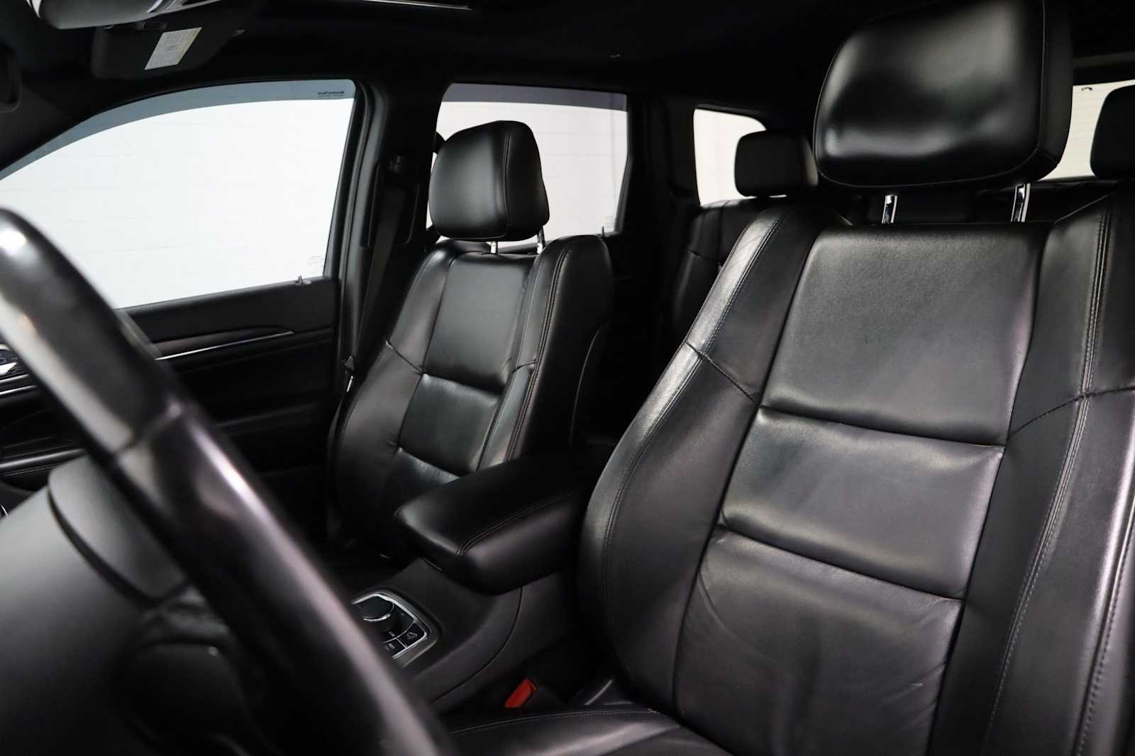 Thumbnail: 2021 Jeep Grand Cherokee - 5