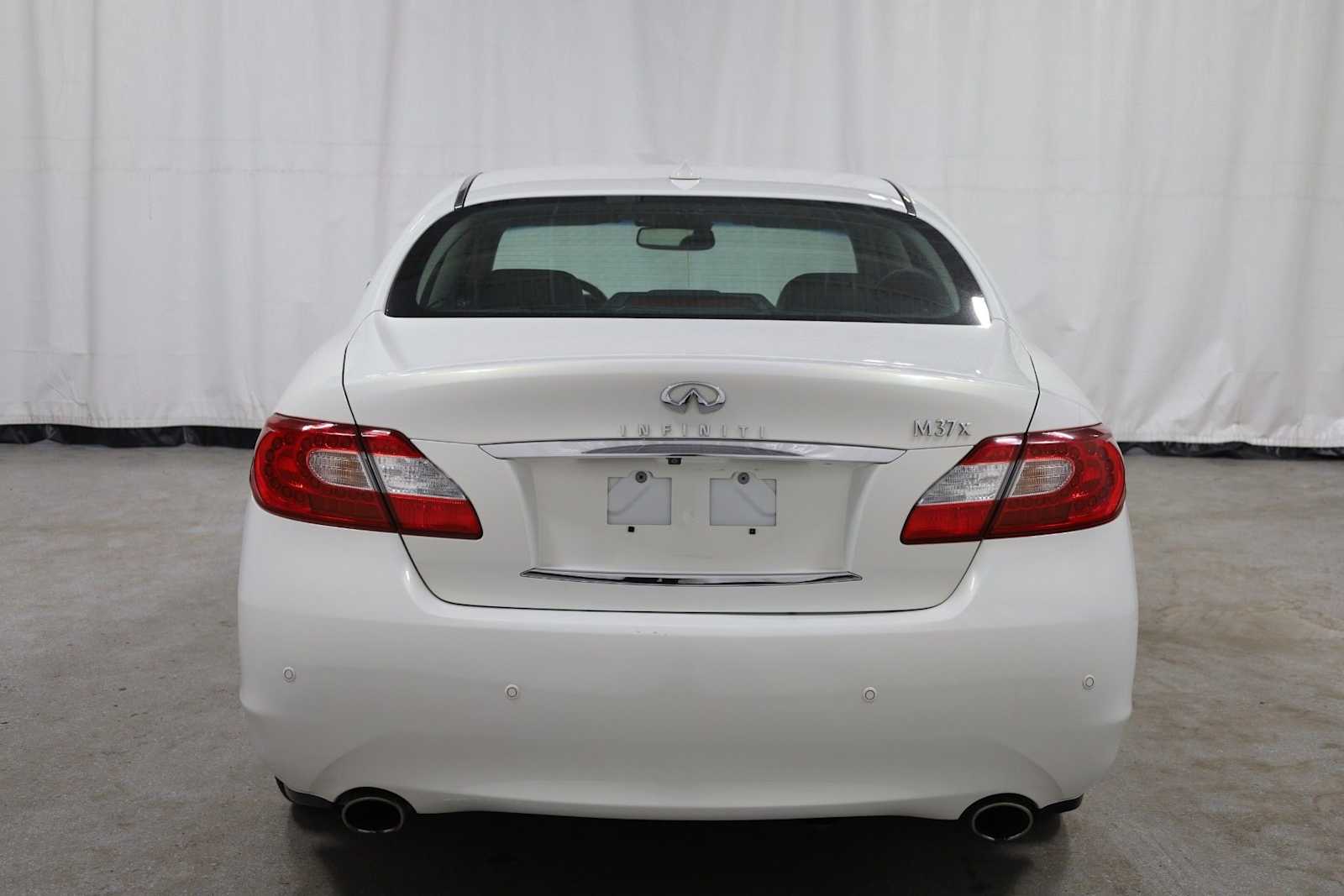Thumbnail: 2013 INFINITI M37 - 7