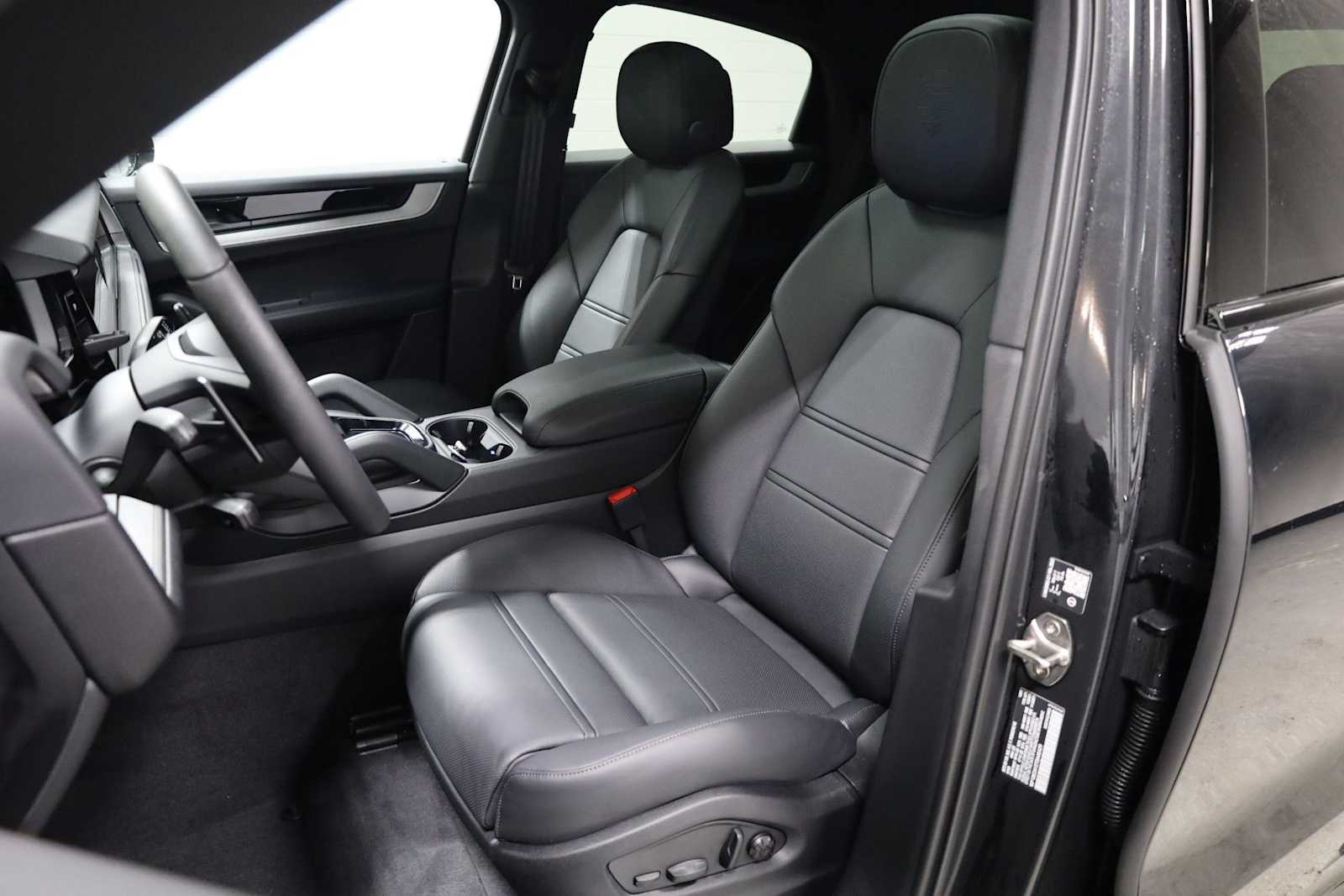 Thumbnail: 2026 Porsche  - 5