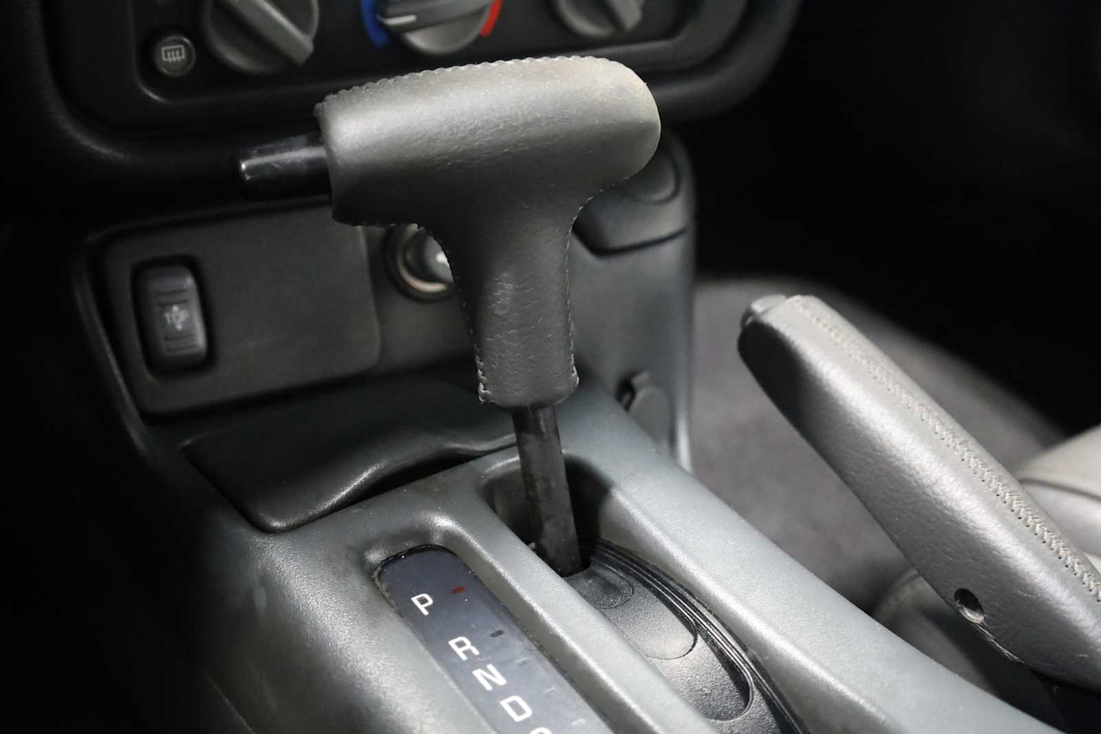 Thumbnail: 1999 Pontiac Firebird - 24