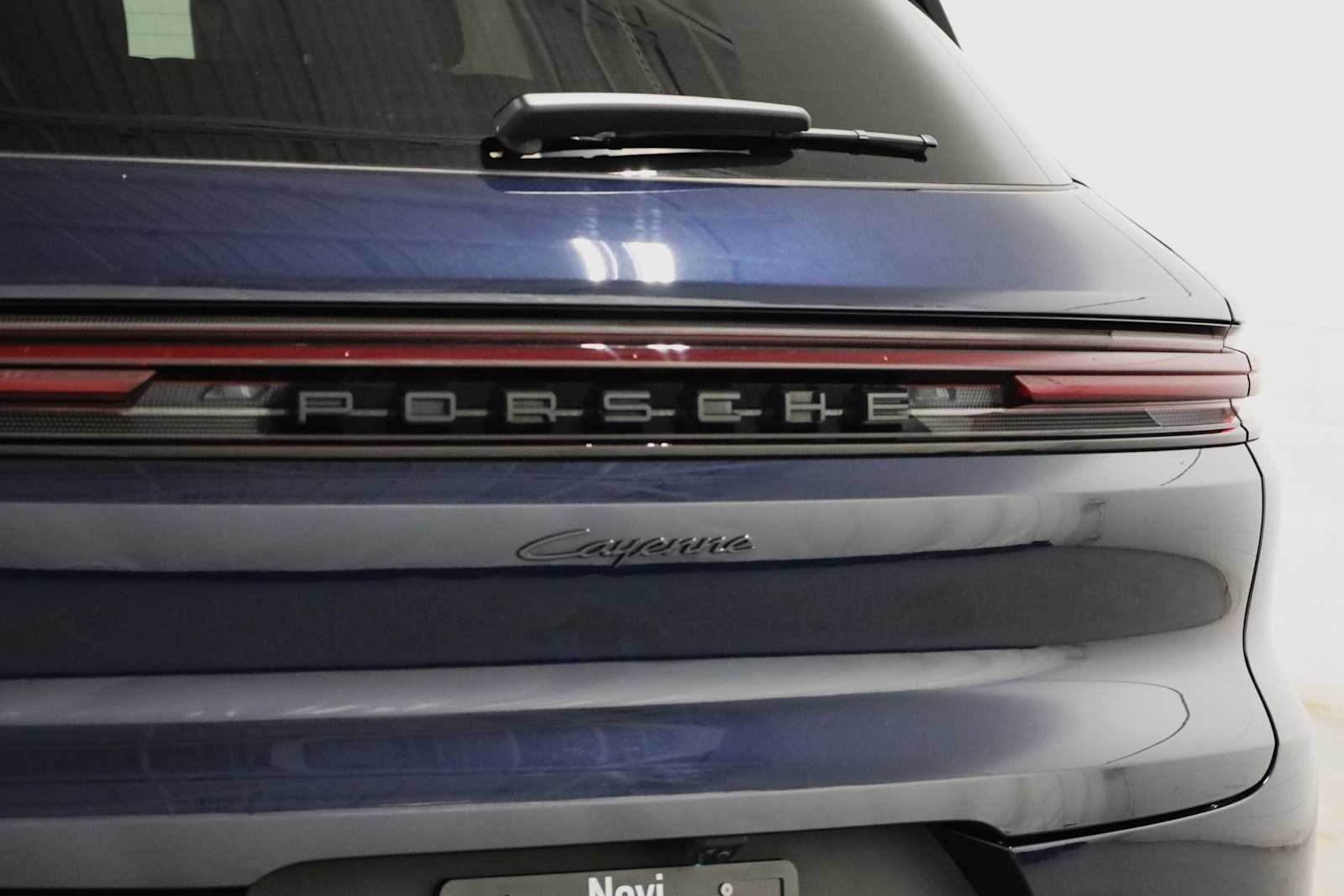 Thumbnail: 2025 Porsche Cayenne - 8