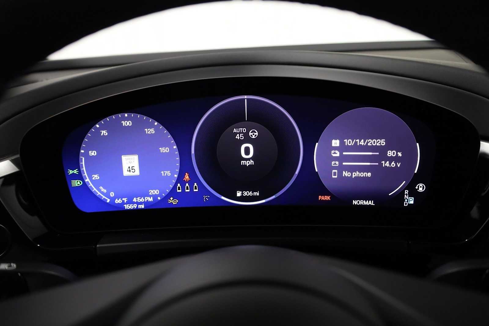 Thumbnail: 2025 Porsche Macan - 24