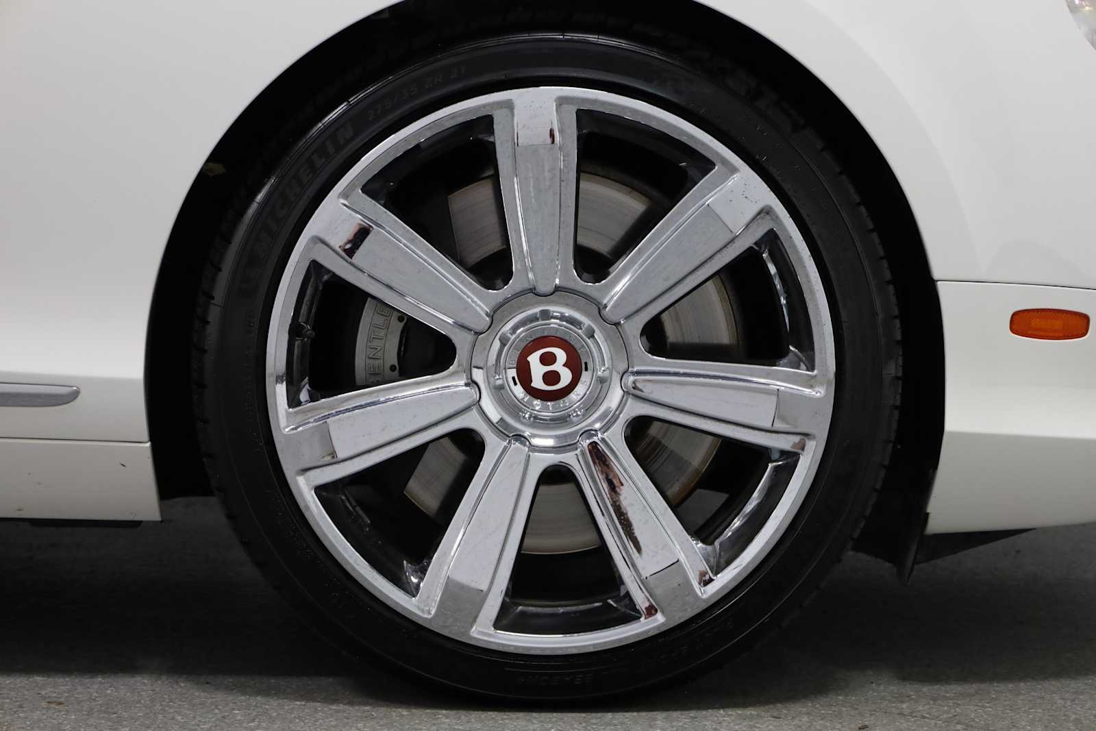 Thumbnail: 2013 Bentley Continental - 13